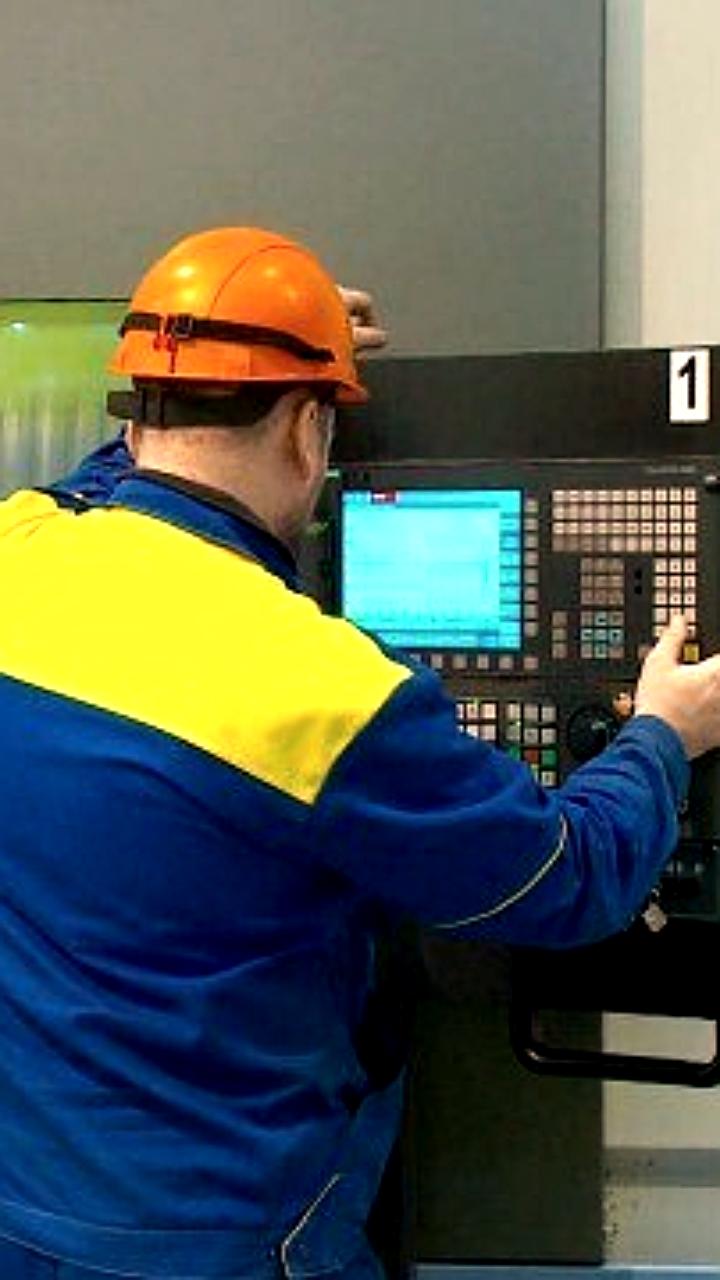 Рост производства автомобилей в Азербайджане и Калужской области в 2023 году
