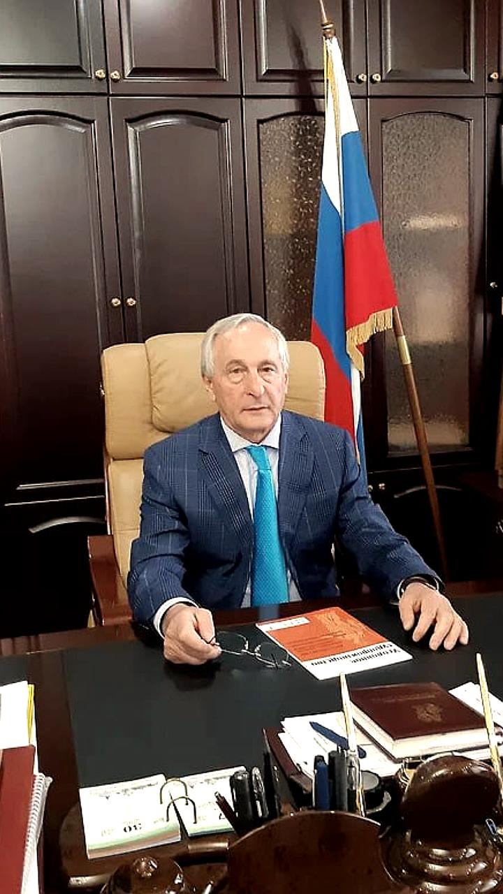 В Краснодаре арестованы трое фигурантов дела экс-судьи Трахова по мошенничеству с землей
