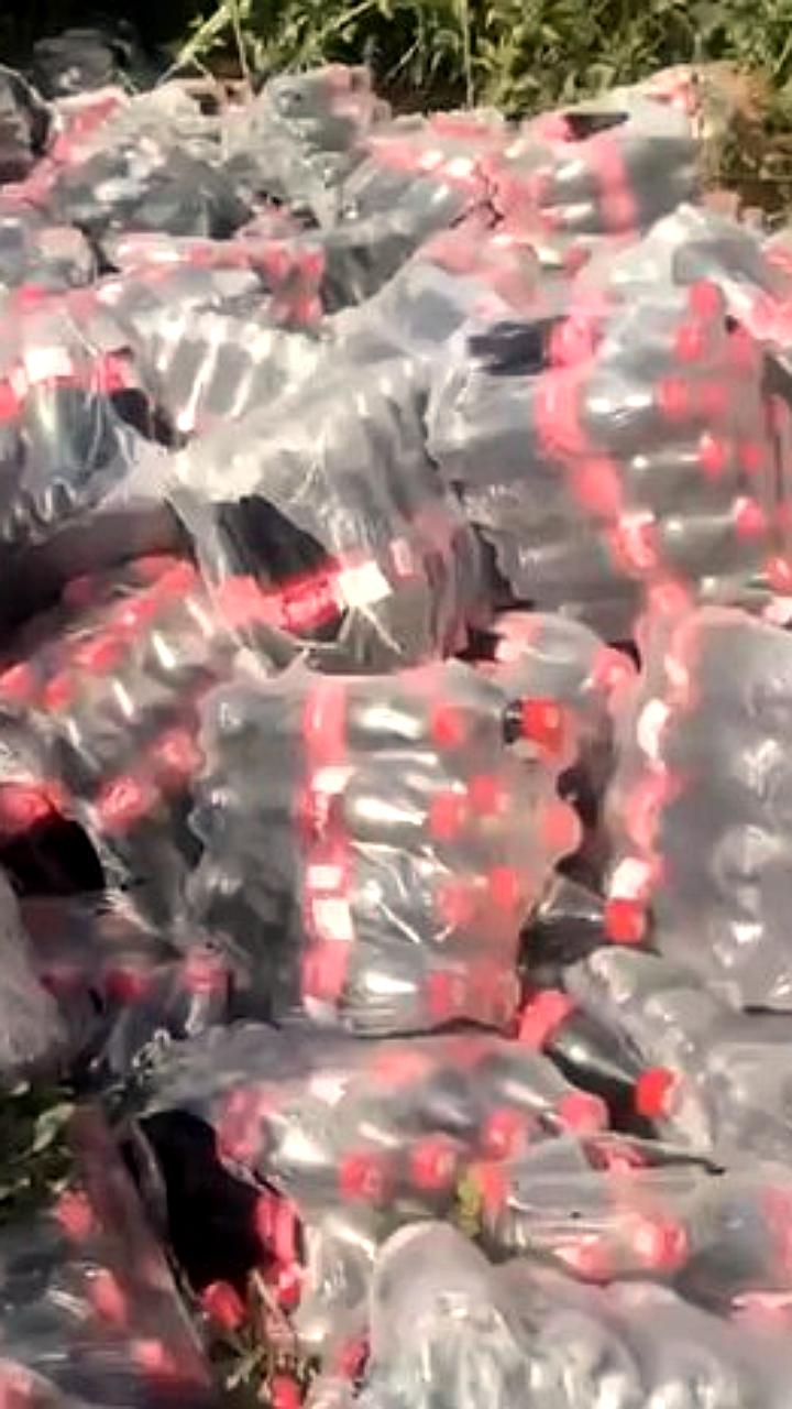 В Березовском обнаружена свалка с бутылками Coca-Cola, владельца разыскивает полиция