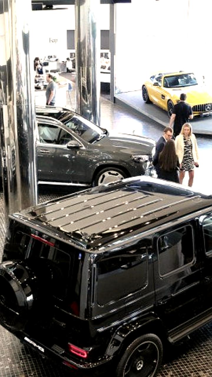Расходы россиян на новые автомобили увеличились на 35,5%
