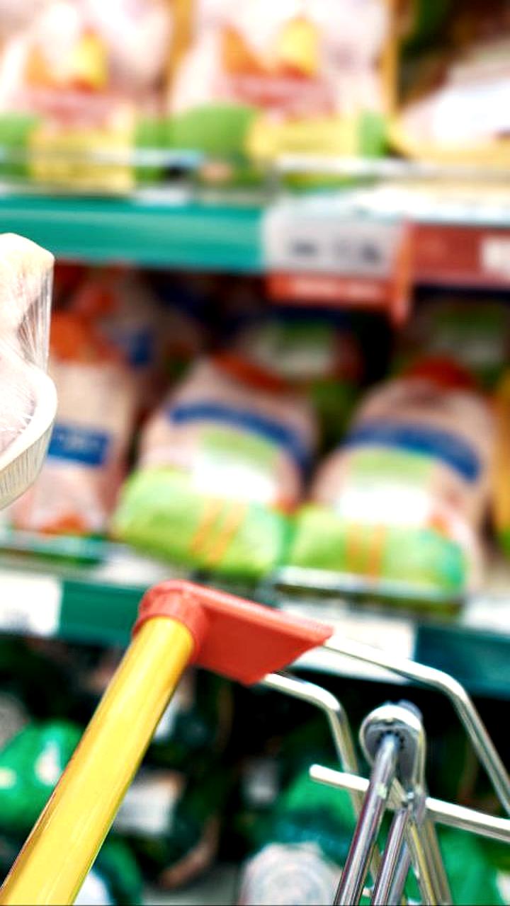 Госдума рекомендует россиянам переходить на более дешевое мясо птицы