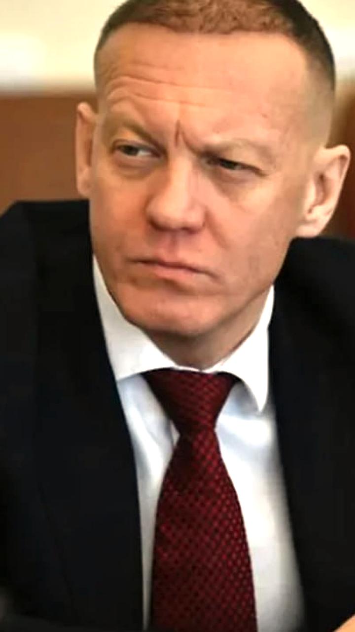 Увольнение главврача в Кузбассе и назначение нового руководителя в больнице Владимирской области