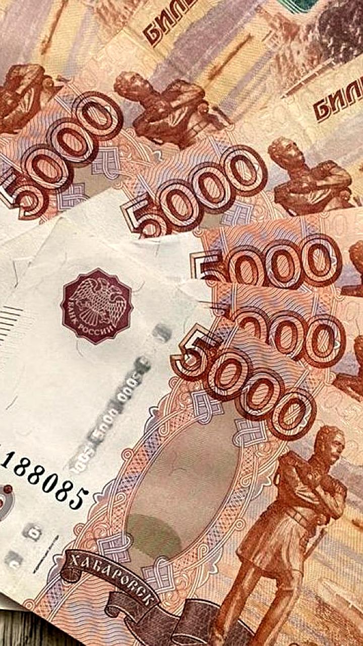 Снижение госдолга Свердловской области на фоне роста долговой нагрузки в Мурманской области