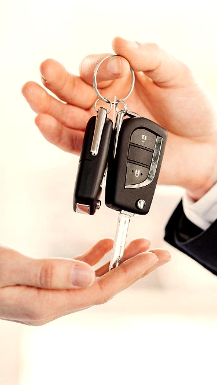 Продажи подержанных автомобилей и мотоциклов в России достигли рекордов в июле 2025 года