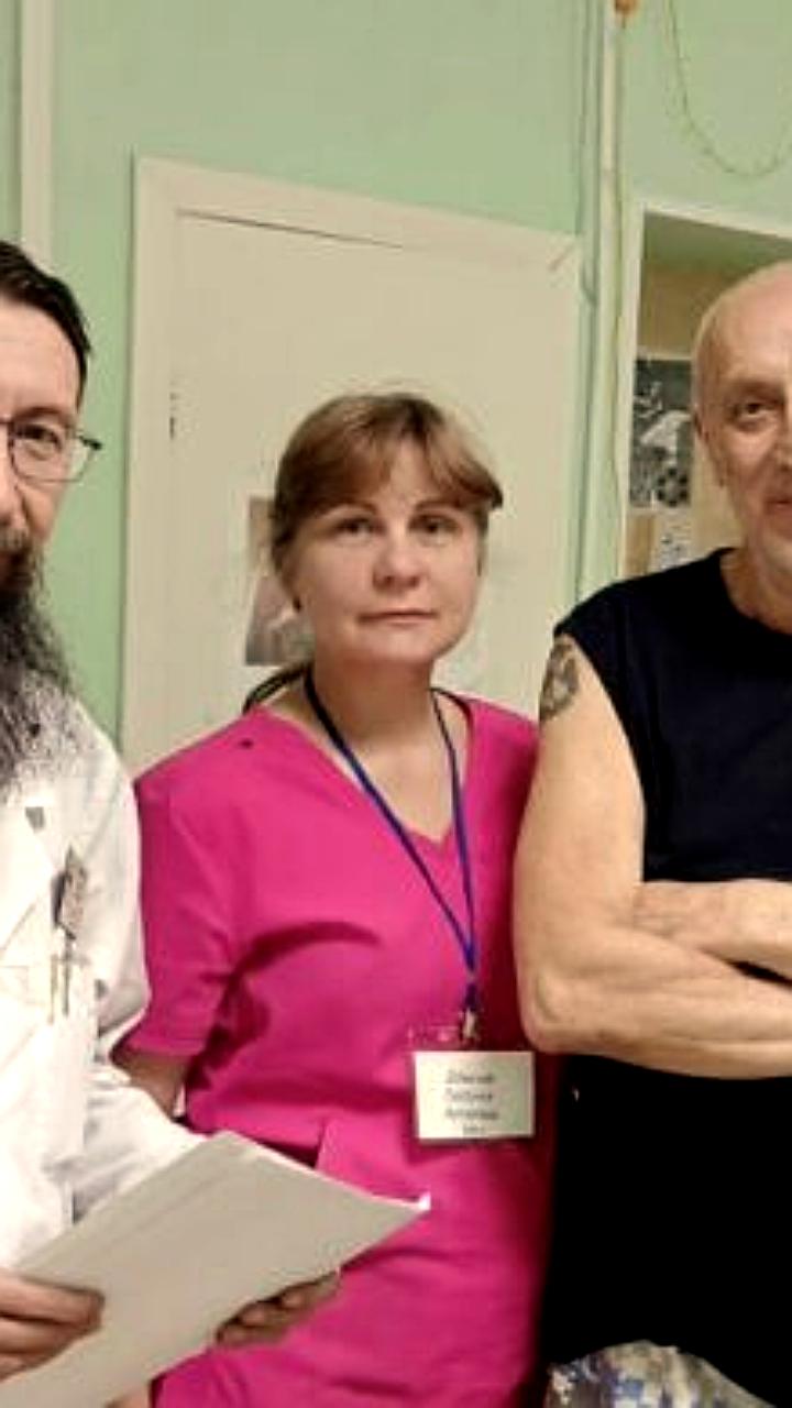 Врачи спасли 67-летнего екатеринбуржца с аневризмой и кровоизлиянием в мозг