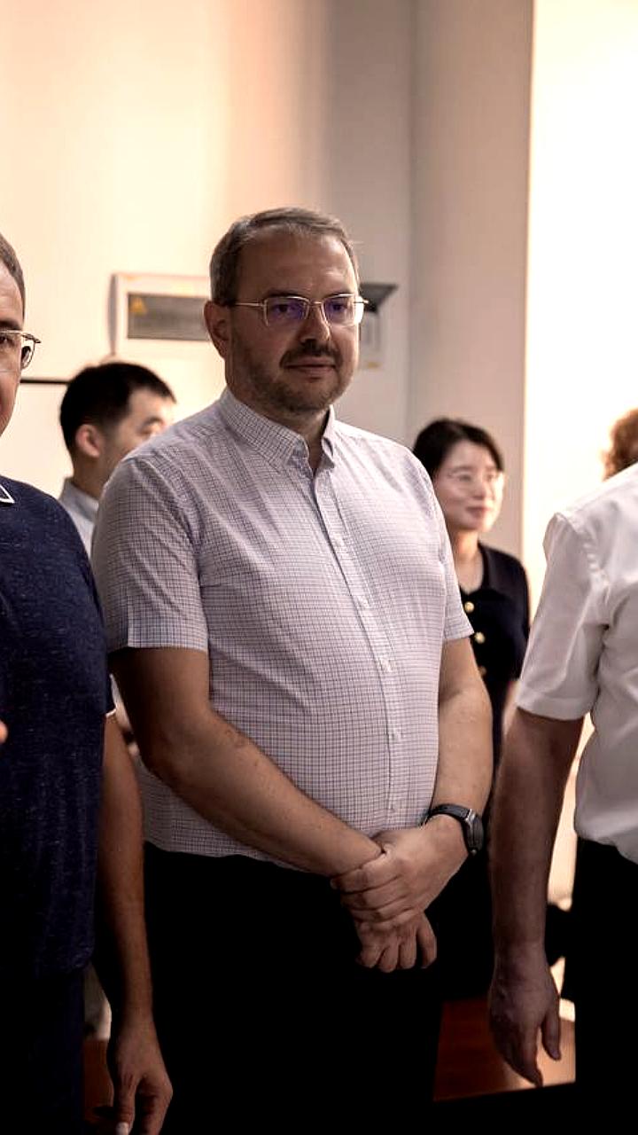 Валерий Фальков посетил российско-китайский университет в Шэньчжэне