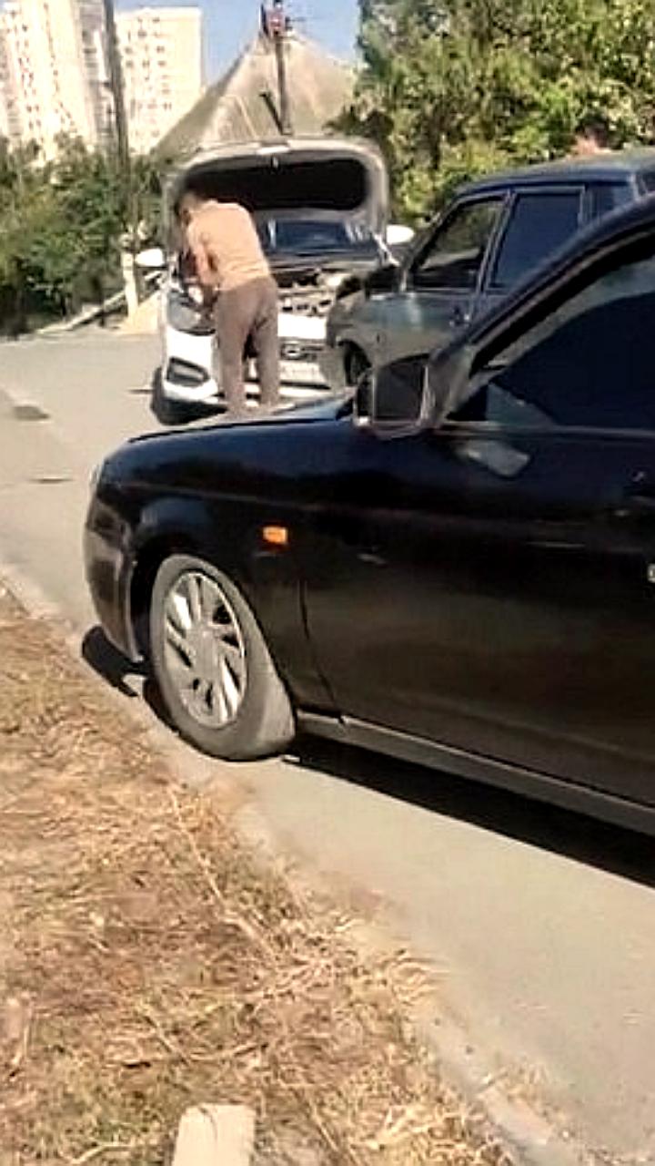 Жители Волгограда и Колосовки сталкиваются с проблемами из-за плохих дорог