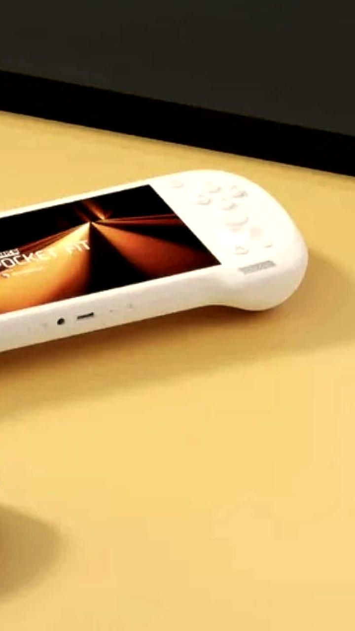 Ayaneo анонсировала портативную консоль KONKR Pocket Fit с Snapdragon 8 Elite