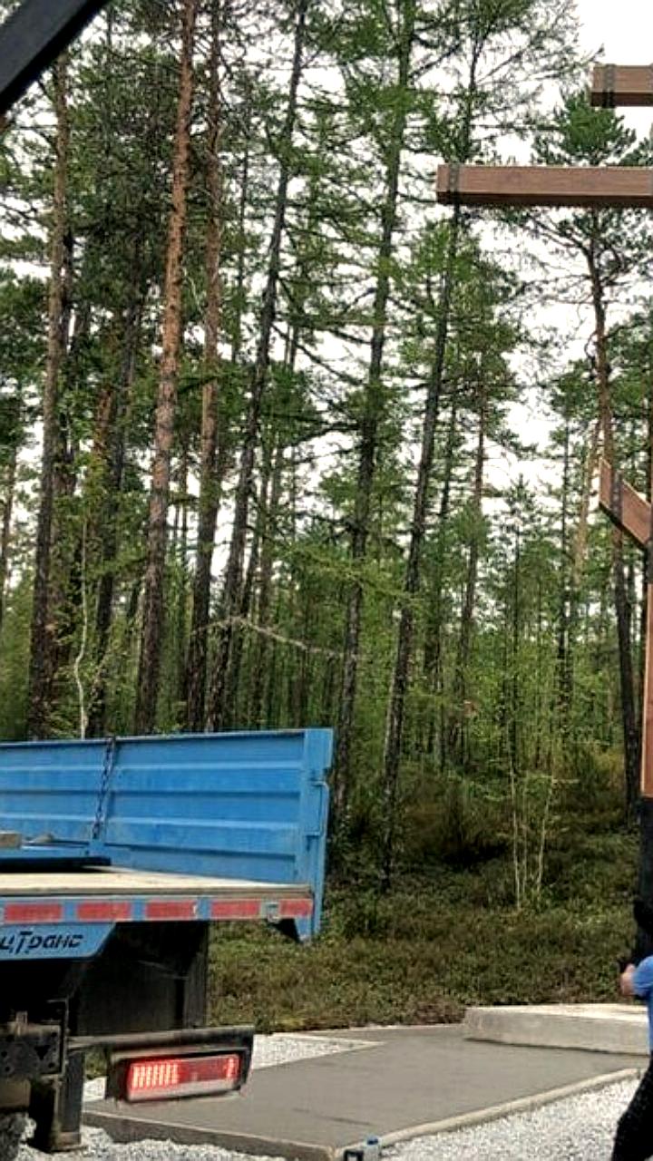 В Тындинском округе установлен поклонный крест в память о жертвах авиакатастрофы Ан-24