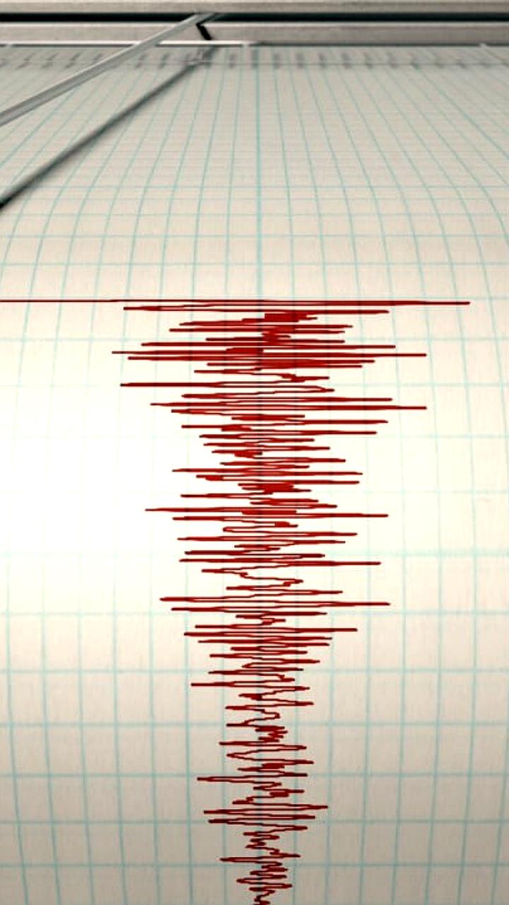 Землетрясение магнитудой 5.4 ощущалось в Баку и Сумгаите