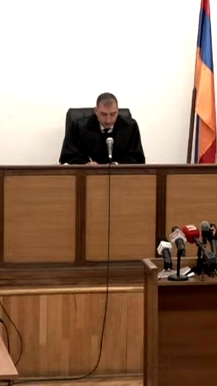 Суд отменил арест Рубена Акопяна, заменив его на подписку о невыезде