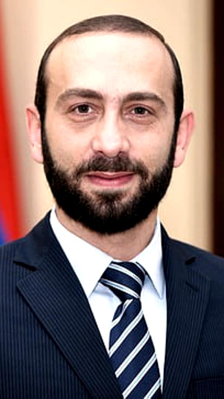 Армения и Турция обсуждают открытие границ после мирного договора с Азербайджаном
