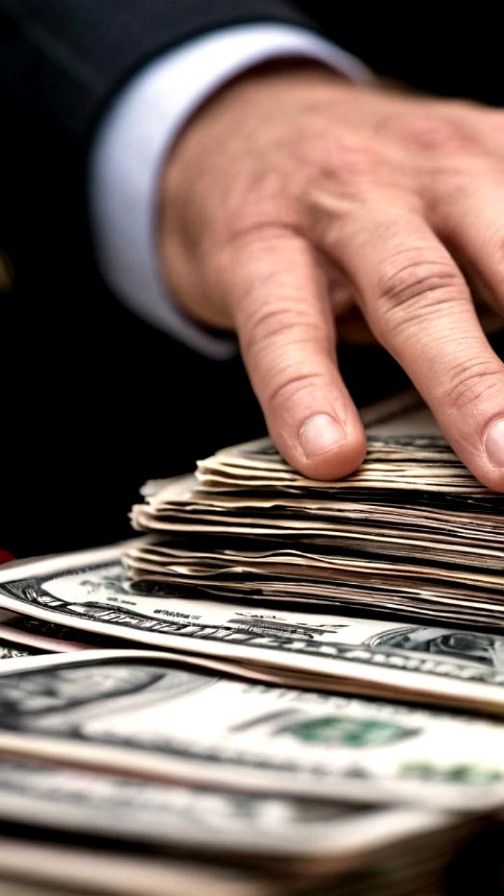 Состояние богатейших россиян увеличилось на 24,6 млрд долларов с начала года