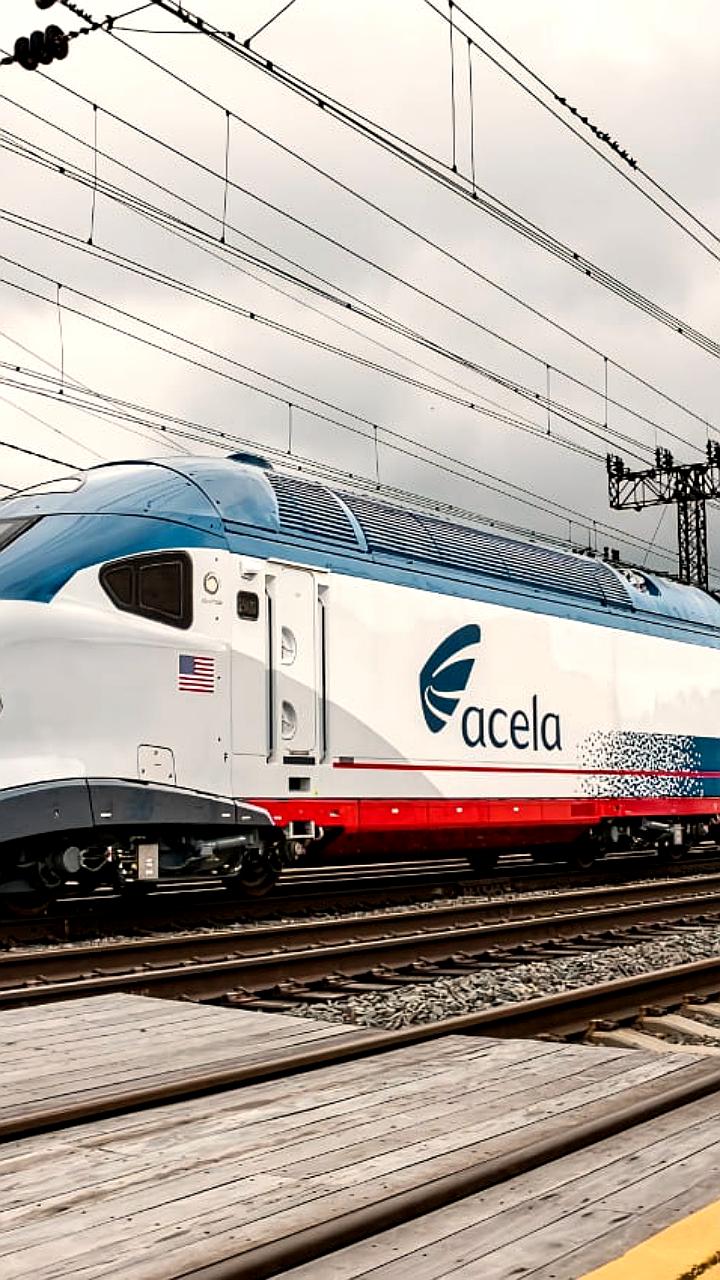 Запуск высокоскоростных поездов NextGen Acela в США: новые составы медленнее старых
