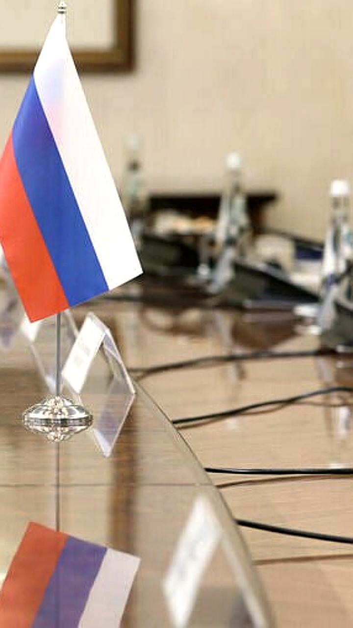 Россия и Пакистан обсуждают прямое авиасообщение и запуск пробного поезда