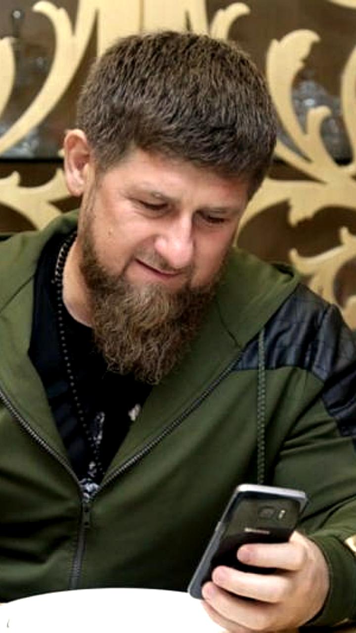 Рамзан Кадыров отвечает на обвинения СБУ стихами в Telegram