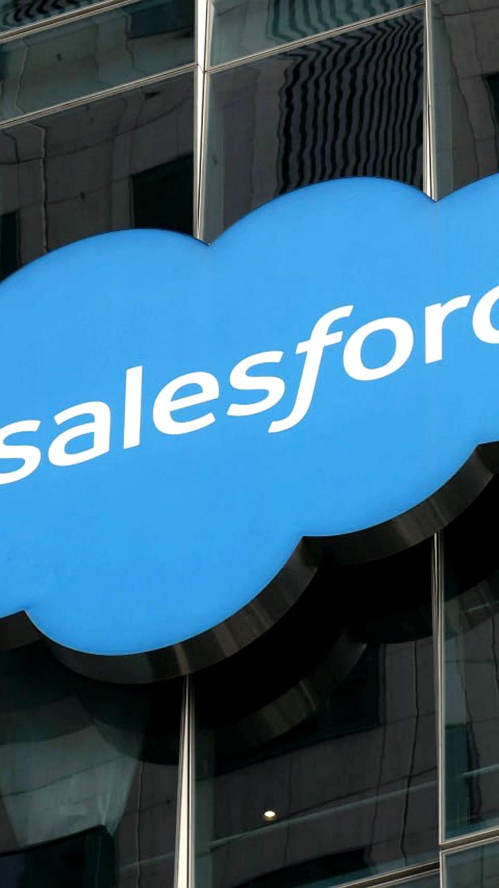 Salesforce и другие компании внедряют ИИ для оптимизации работы, но сталкиваются с проблемами