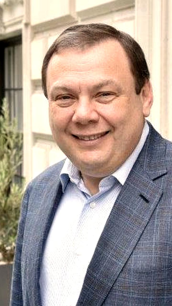Михаил Фридман просит Испанию снять санкции в обмен на инвестиции в супермаркеты