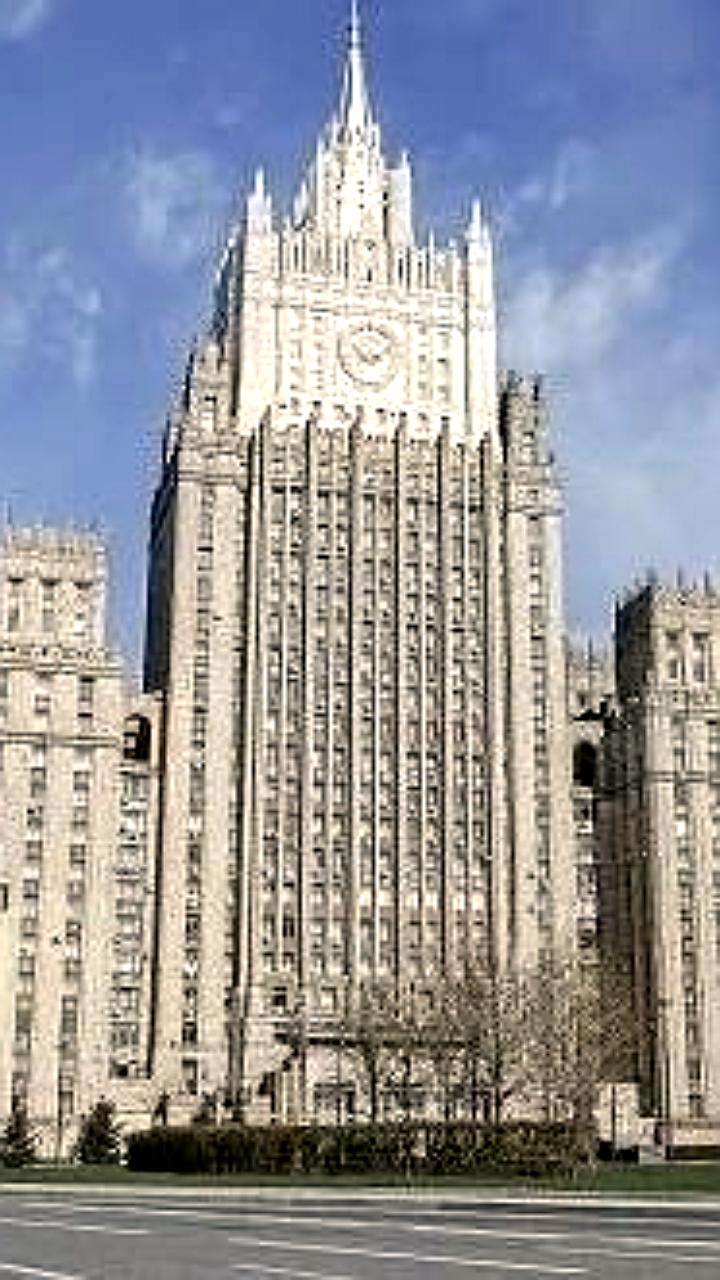 Россия высылает дипломата Эстонии в ответ на действия Таллина