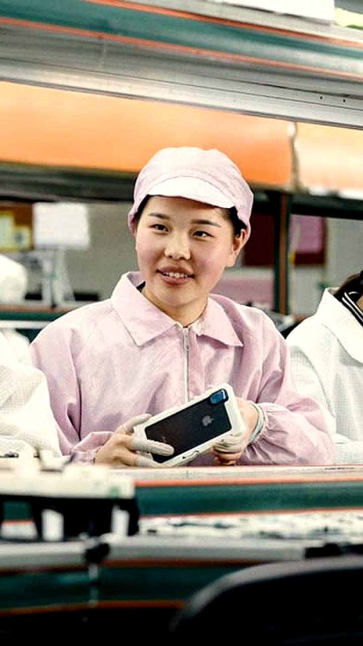 Apple требует от поставщиков автоматизации производства для всех основных продуктов