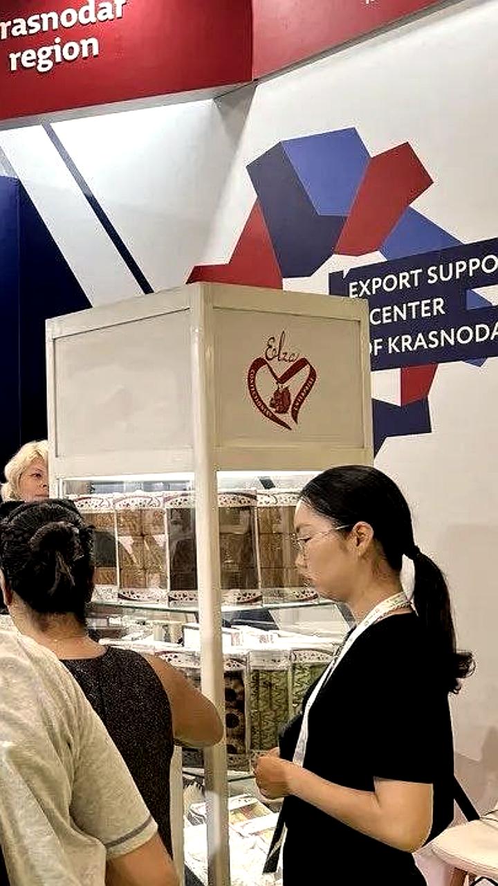 Кубанские компании участвуют в международных выставках в Турции и Казахстане