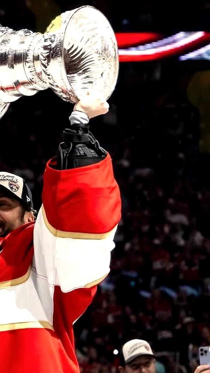 Четверо россиян в топ-10 вратарей НХЛ по версии NHL Network