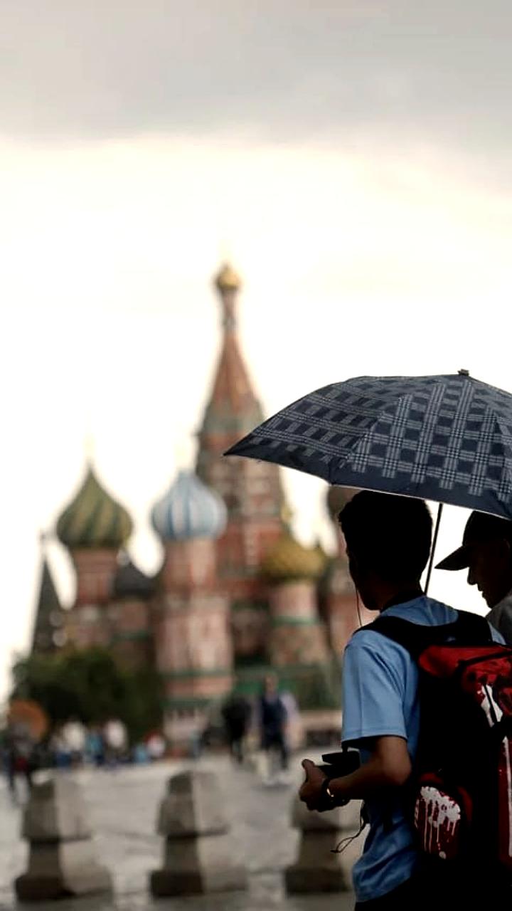Казань и другие города России привлекают иностранных туристов, сообщает Минэкономразвития