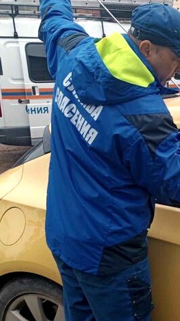 Спасение 12-летнего мальчика из-под завалов в Тюмени