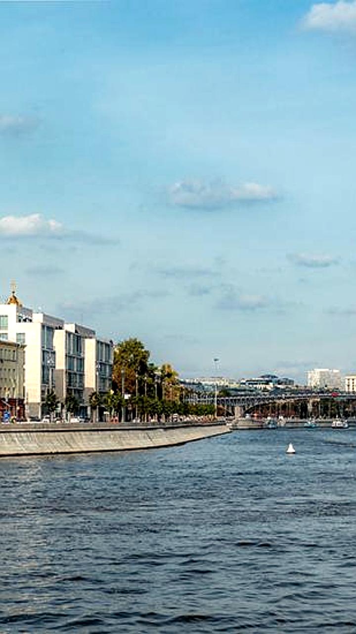 Средняя цена квадратного метра элитных новостроек в Москве достигла 2,4 млн рублей