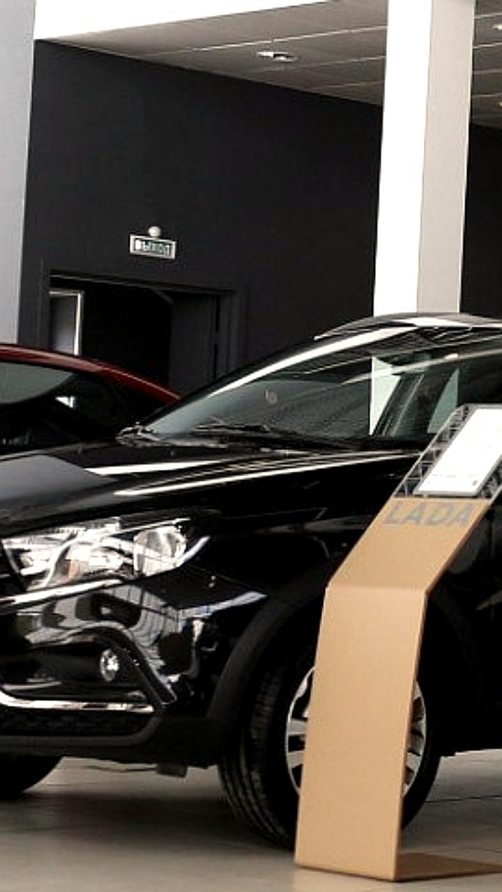 LADA Vesta SW Cross лидирует по остаточной стоимости среди трехлетних автомобилей