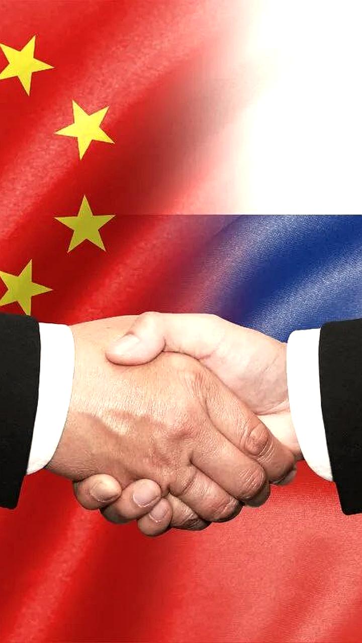 Россия и Цинская империя подписали Нерчинский договор, определивший границы и торговлю