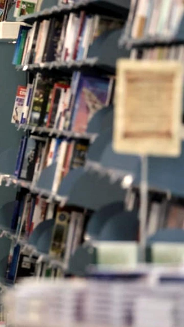 Издательство Ad Marginem столкнулось с административным протоколом за ЛГБТ пропаганду