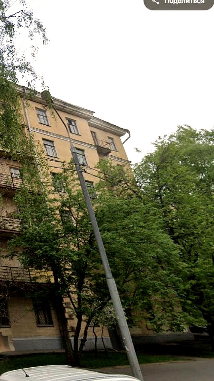 Госкомпания Дом РФ выставляет на торги исторические здания в Москве и Кронштадте