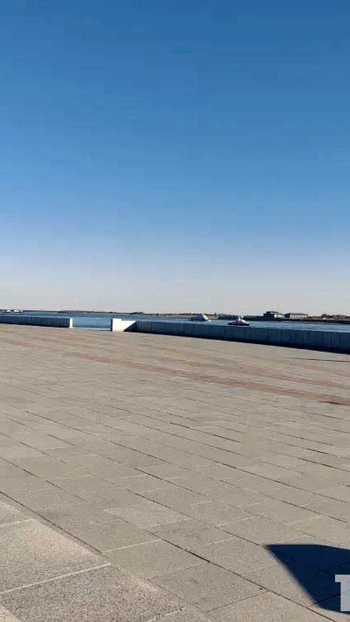 Начало монтажа первой в мире трансграничной канатной дороги Благовещенск-Хэйхэ