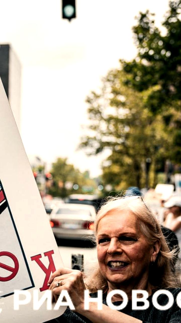 Массовые протесты против политики Трампа запланированы на 18 октября