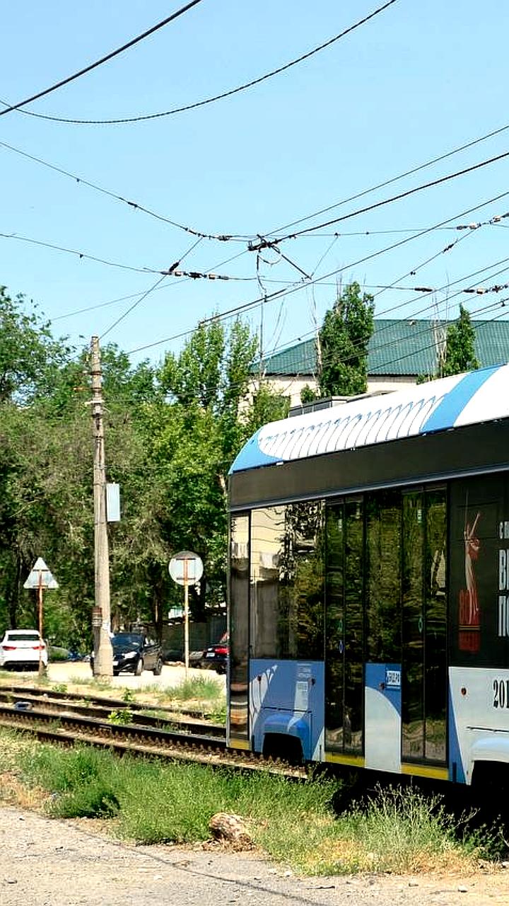 В Москве запущена первая трамвайная линия без контактной сети