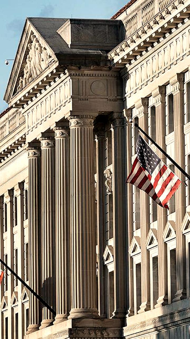 США вводят санкции против компаний из нескольких стран за поставки в Россию