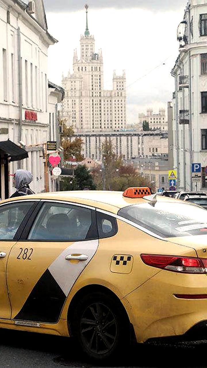 Проблемы с локализацией автомобилей могут оставить до 200 тыс. водителей такси без работы к 2026 году