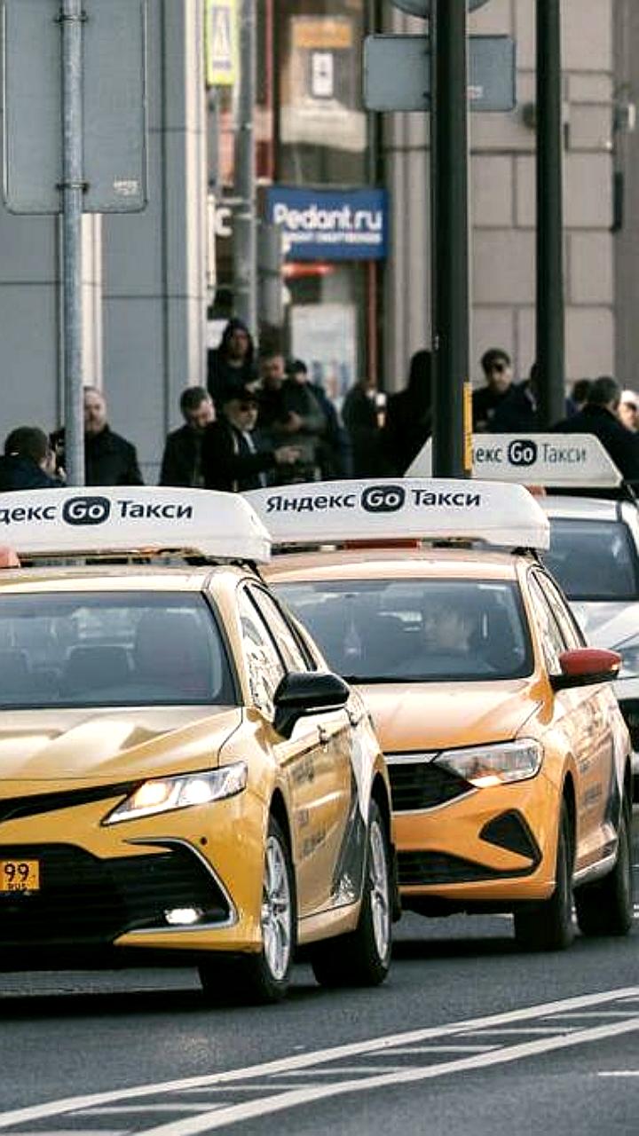 Рост цен на такси ожидается из-за нового закона о локализации автомобилей