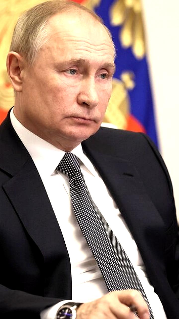 ВВП России увеличился на 0,4% в июле, рост за 7 месяцев составил 1,1%
