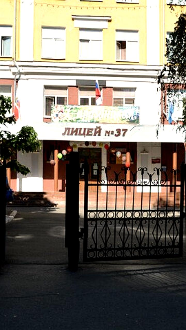 В Саратове обновят ограждения школ и детских садов в рамках нового проекта Вячеслава Володи