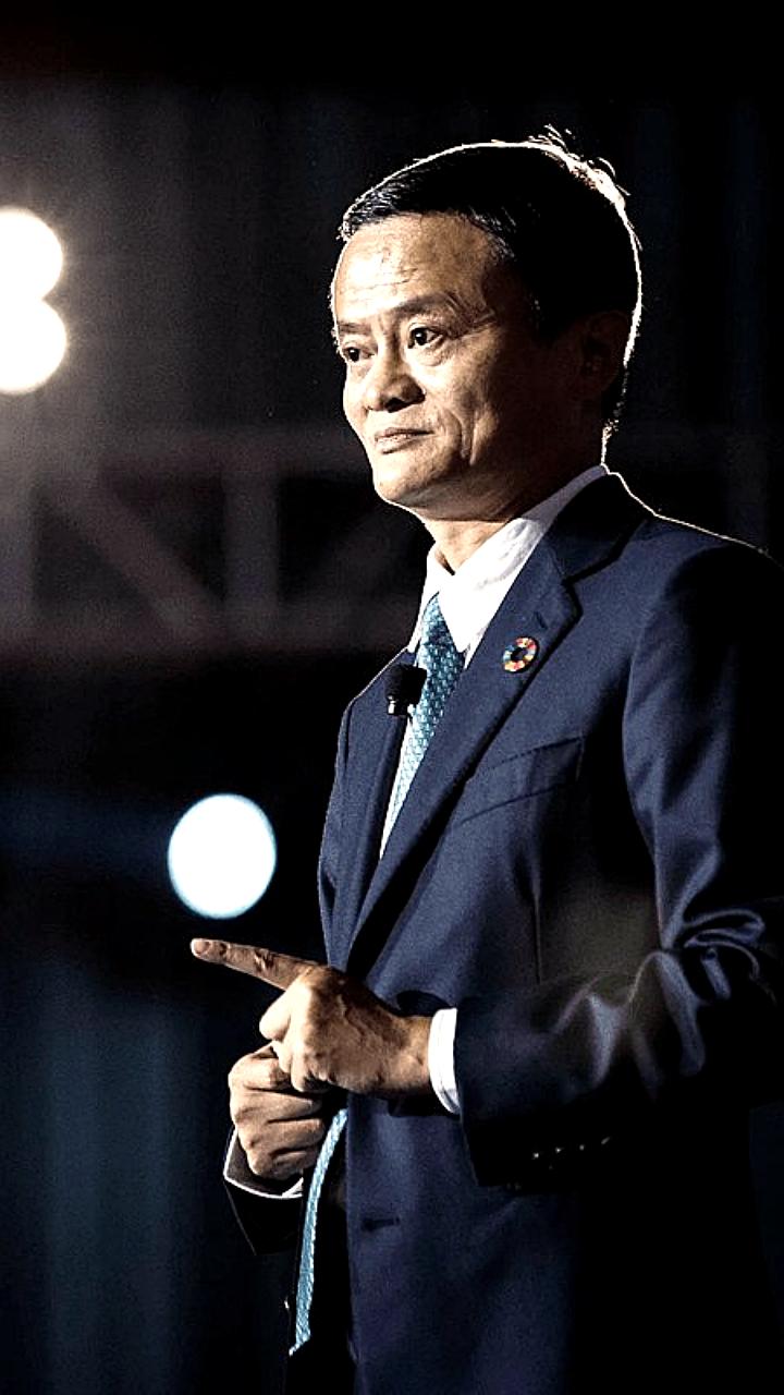 Джек Ма возвращается в Alibaba, поддерживая стратегию на искусственный интеллект
