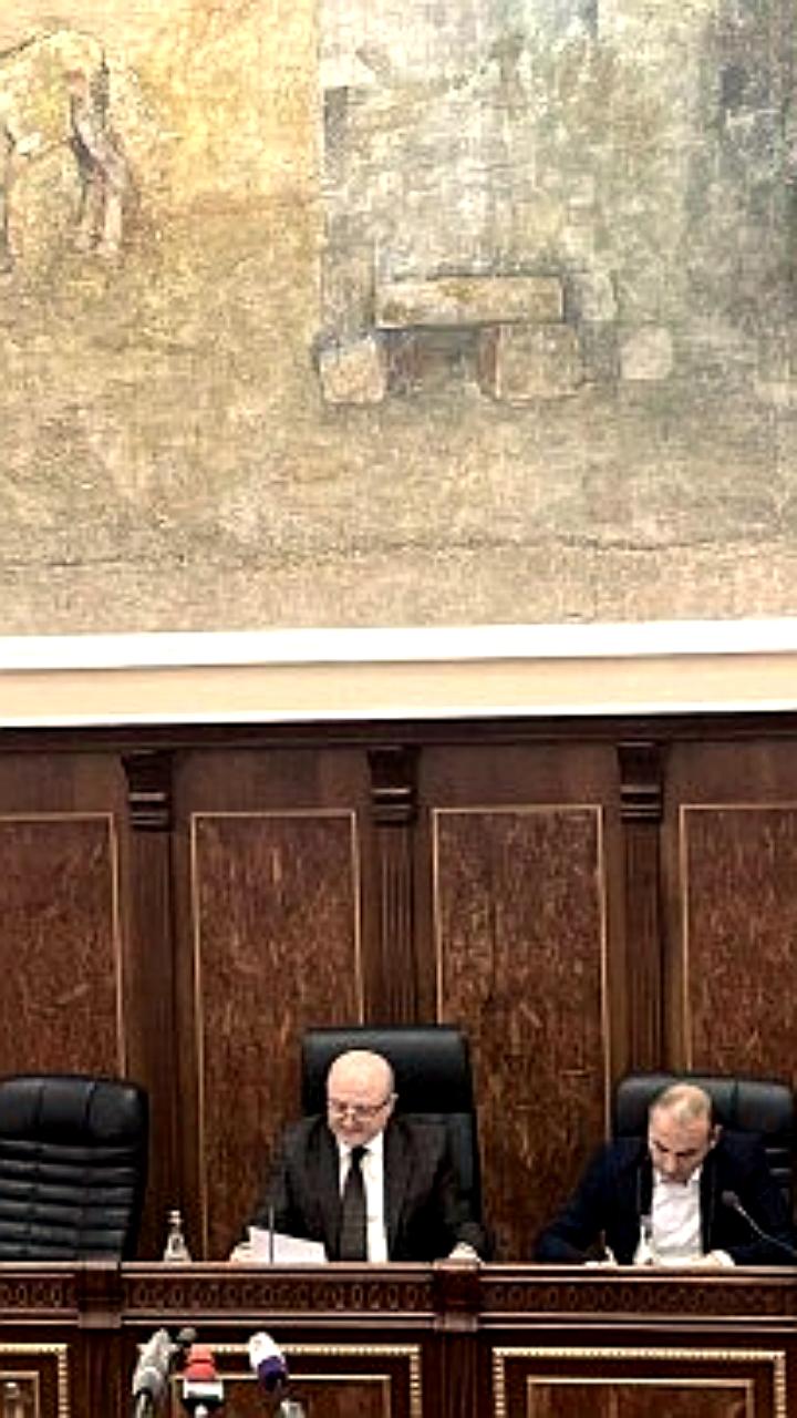 Празднование Дня Гюмри подтверждено после обсуждения в мэрии