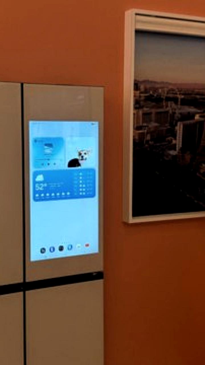 Samsung внедряет рекламу в премиум-холодильниках после обновления прошивки