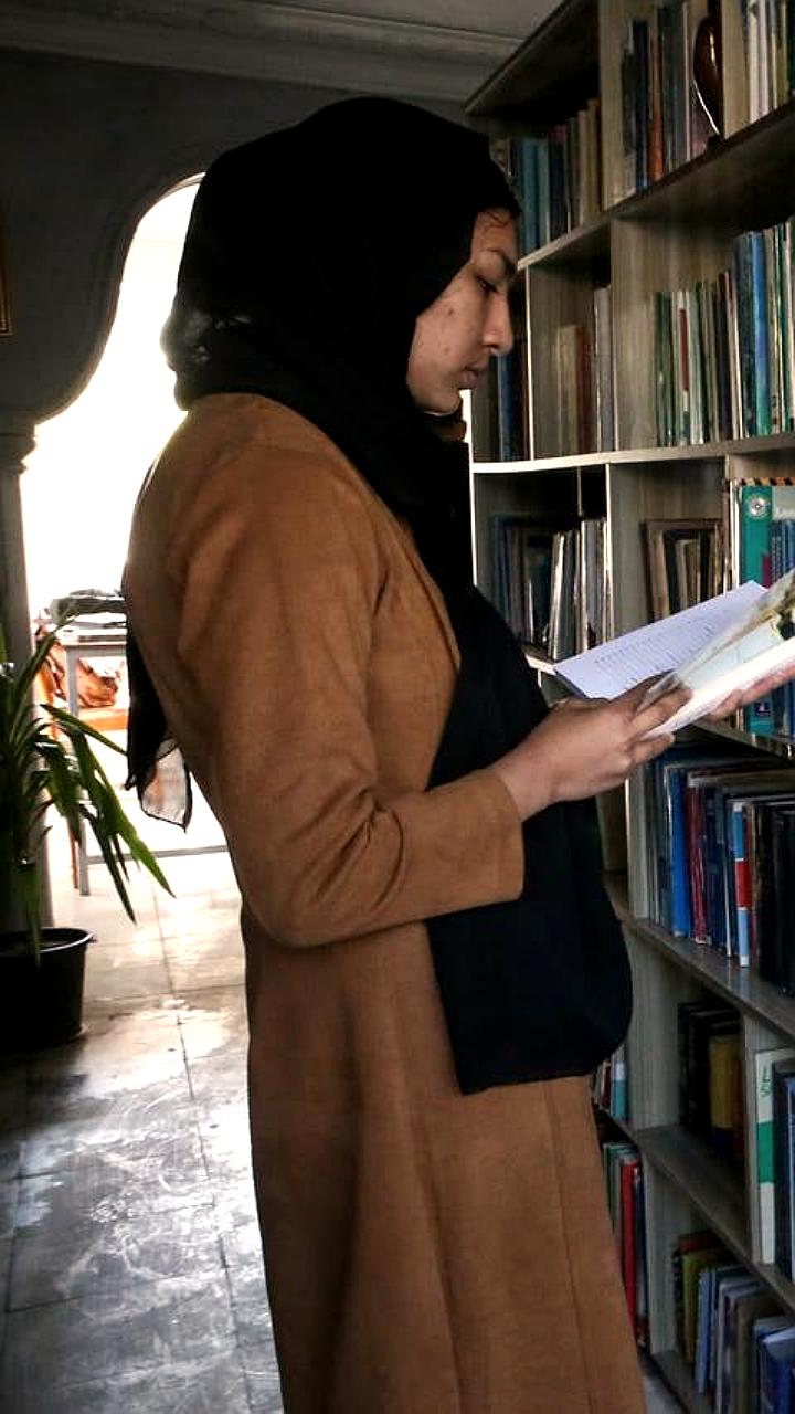 Талибы вводят запрет на книги женщин в университетах Афганистана