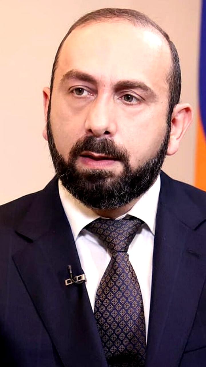 МИД Армении опроверг сроки подписания мирного договора с Азербайджаном
