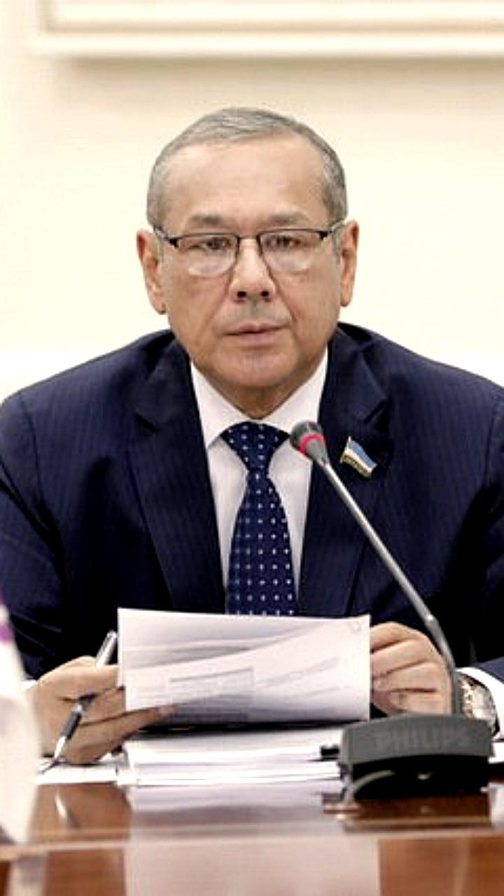 НДПУ призывает отложить требование водительских прав для мопедистов