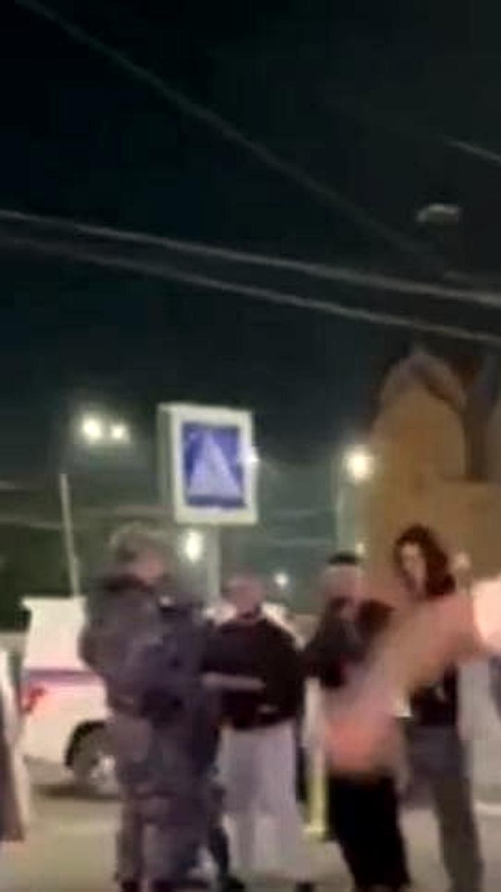 Конфликт у ночного клуба в Барнауле: полиция начала проверку