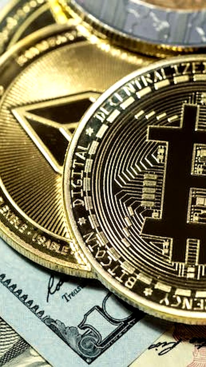 Крипторынок переживает резкие ликвидации: более 1 млрд долларов за час