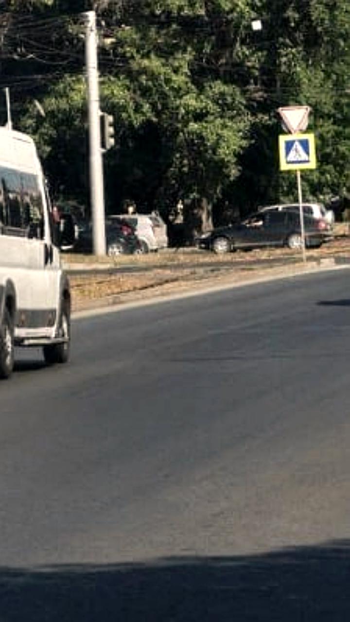 В Барнауле водитель автобуса не выпускал школьника из-за проблем с оплатой